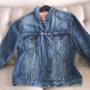 Levi jean jacket